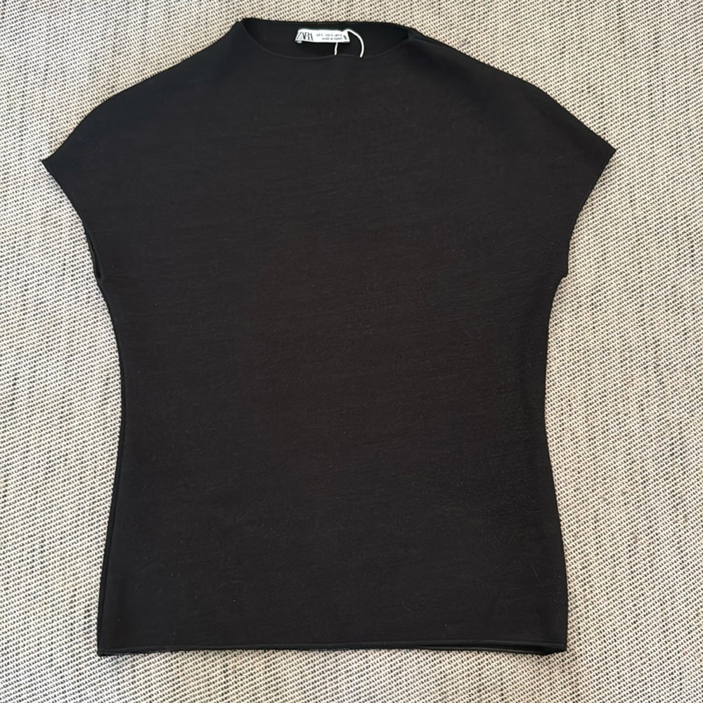 NWT Zara cap sleeve black top size S